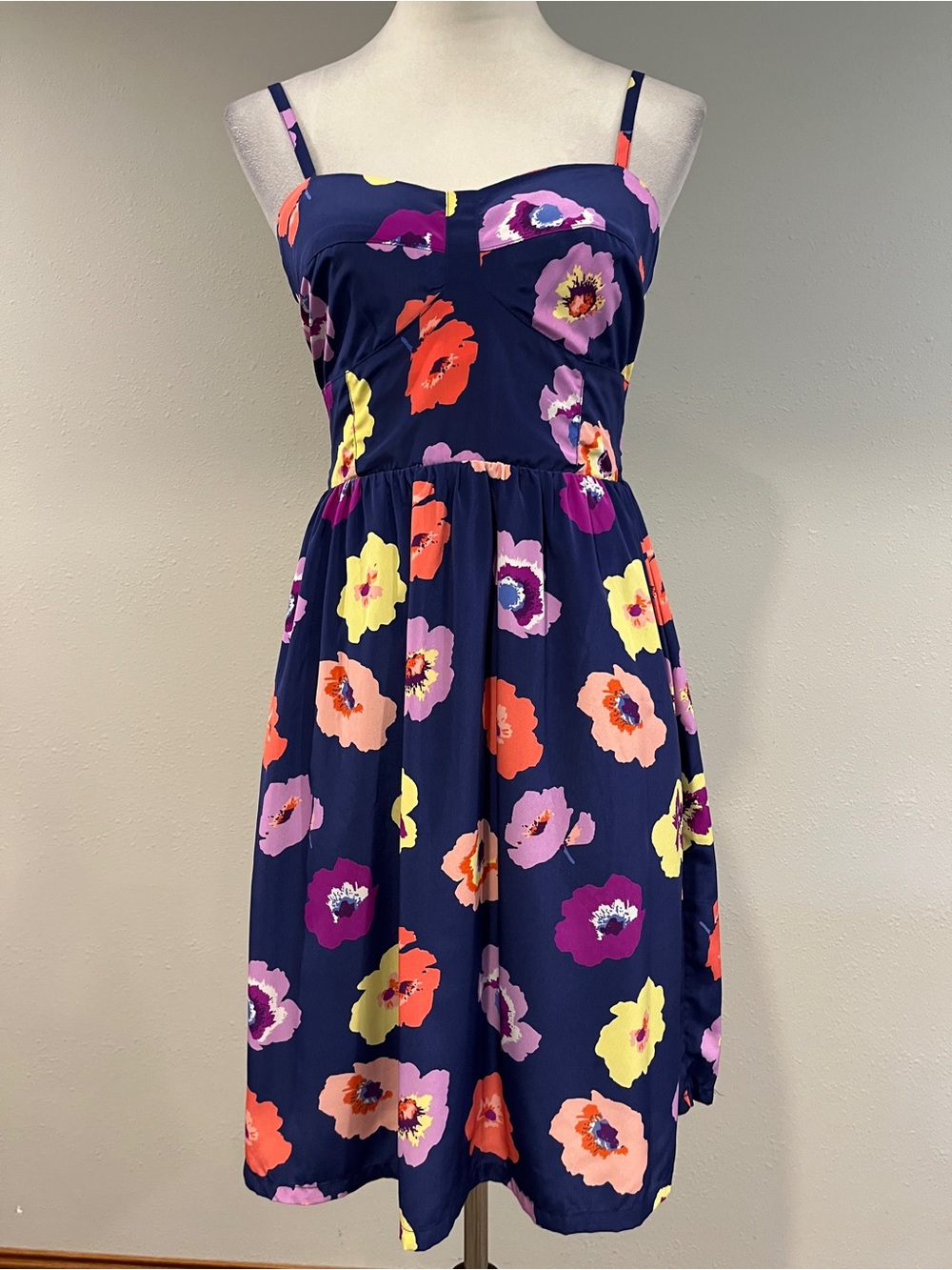 Old Navy Floral Spaghetti-Strap mini dress size 6